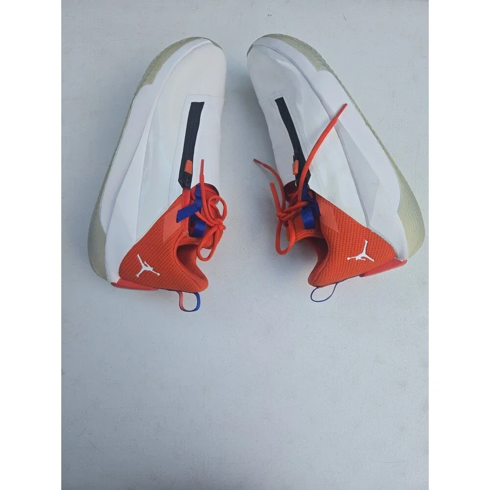 Jordan Jumpman Hustle writhe /whithe -uni orange mens size 14